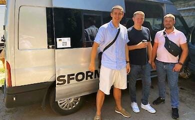 Як волонтери з Гостомеля організували фонд «Перемога України»