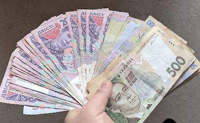 Деякі категорії українців зможуть отримати ще 6600 грн. допомоги