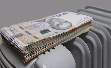 Президент України заборонив збільшувати тарифи на тепло та гарячу воду для населення