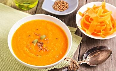 Як приготувати морквяний суп