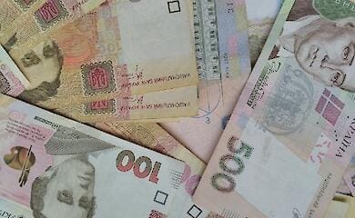 Не спізнитись: у Польщі банки незабаром перестануть міняти гривні