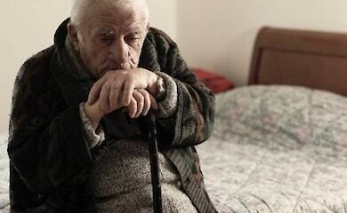 У Пенсійному фонді розповіли, чи виплачуватимуть пенсію при виїзді за кордон на ПМП