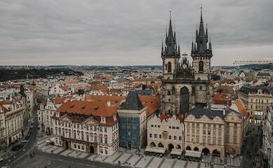  Українців запрошують на курси чеської