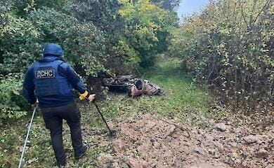 Автомобіль із людьми підірвався на міні у Чернігівській області