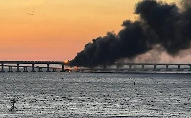 Россия угрожает Украине ответом за Крымский мост