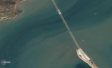 Після вибухів на Керченському мосту футбольні фанати написали пісню