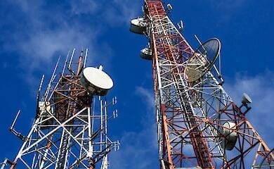 Массированная ракетная атака россиян: наблюдаются перебои со связью в разных регионах