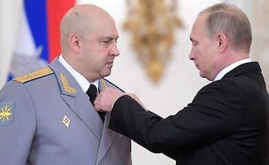 Британская разведка объяснила назначение командующим войсками РФ в Украине Суровикина