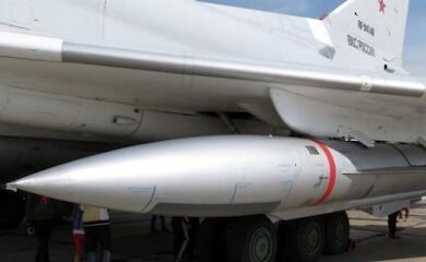 В Беларусь начала прибывать российская авиация