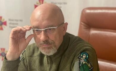 Министр обороны Украины готовит ответ на ядерный шантаж России