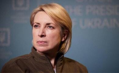 Українських біженців закликали не повертатися додому до весни
