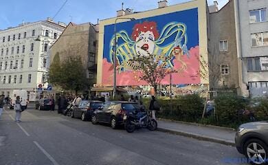 В столице Австрии состоялось официальное открытие мурала The Stripes of Freedom ("Полосы свободы")