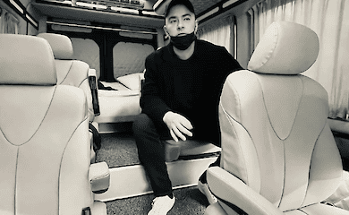 Андрій Данилко продав на аукціоні унікальний автомобіль - Rolls-Royce Silver Shadow