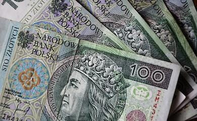 Кому Польща заплатить пенсію