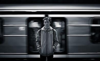 В Киеве метро возобновляет работу в обычном режиме