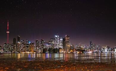 Скільки потрібно грошей на переїзд до Канади