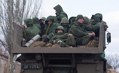 Украинское командование сообщило россиянам, как правильно сдаваться в плен, чтобы остаться в живых 