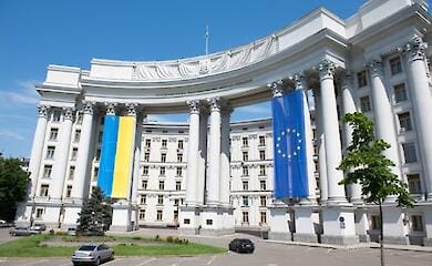Дипломатический террор продолжается. Украинские консульства в разных странах получили кровавые посылки 