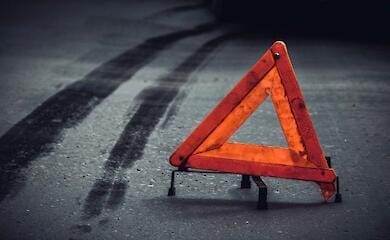 В Киеве на пешеходном переходе сбили человека