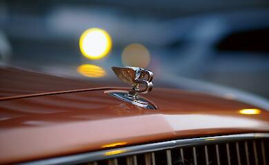 Bentley випускатиме тепер не тільки автомобілі