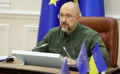 "Российские террористы будут делать все, чтобы до Нового года оставить украинцев без света", — Шмыгаль