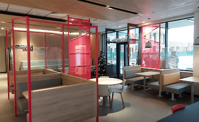 В Буче опять начал работать McDonald's