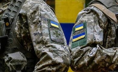Мужчины, которые получили бронирование от военного призыва, смогут выезжать за границу