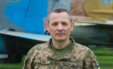 Чому запущені Росією дрони не збивають під час їхнього руху вздовж Дніпра