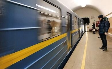 В киевском метрополитене установят бесплатный скоростной WI-FI