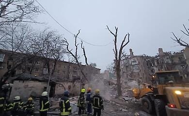 У ДСНС опублікували фото наслідків ракетного удару по житловому будинку в Краматорську
