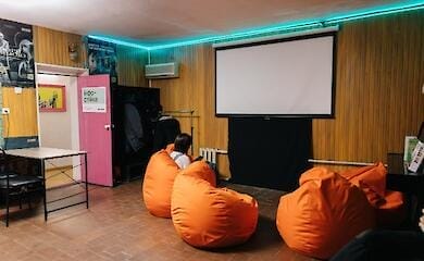 У Києві на Солом'янці відкриють пункт обігріву в театрі