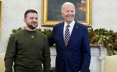 СМИ: Зеленский встретится в Польше с Байденом