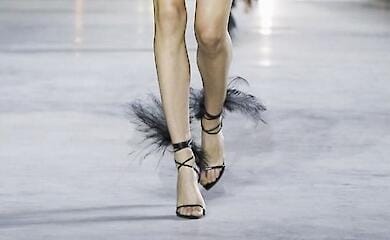 Модне взуття весна-літо 2023: актуальні тренди