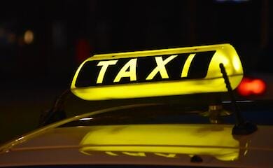 Українка в Польщі заявила, що її зґвалтував водій таксі