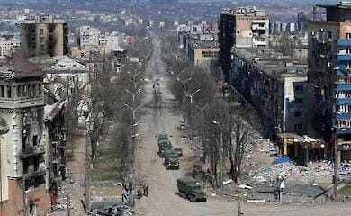У Маріуполі пролунало 11 вибухів