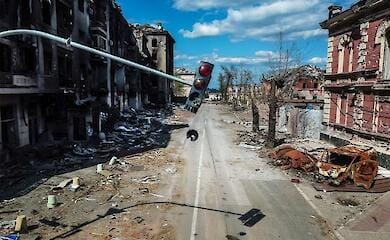 Маріупольська міська рада повідомляє про вибухи в центрі міста