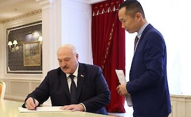 Лукашенко летит в Китай с визитом