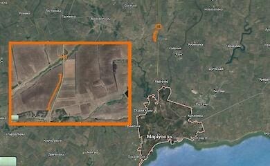 Військові РФ риють окопи вздовж траси Маріуполь - Донецьк