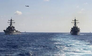 Украинские военные фиксируют нетипичную активность вражеского флота в Черном море