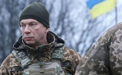 Сырский: враг проводит наступательные действия по всей восточной линии фронта