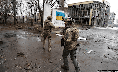 Хто очолює оборону Бахмута