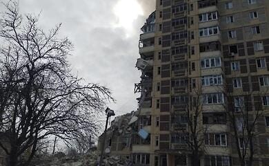 Сили оборони: Ворог намагається взяти Авдіївку в кільце