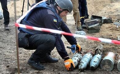 В ГСЧС сообщили, сколько времени займет разминирование Украины
