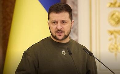 Зеленский сказал, что станет гарантией мирной жизни в Украине