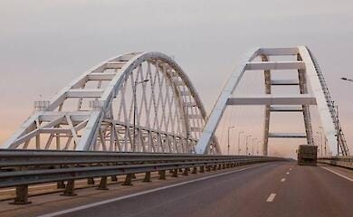 У Росії ухвалили рішення посилити охорону Кримського мосту