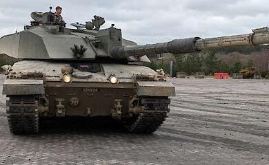 Британские танки Challenger 2 уже прибыли в Украину, — Министерство обороны