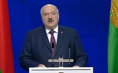 Лукашенко погрожує Україні і боїться, що НАТО вторгнеться в Білорусь