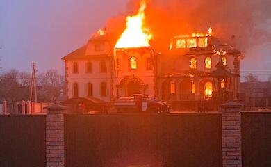 На буковине подожгли одну из церквей УПЦ МП