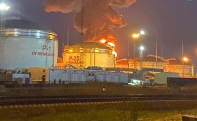 На нафтобазі недалеко від Кримського мосту стався вибух цистерни