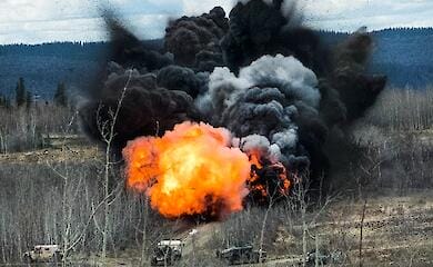 В Киева будут слышны взрывы: местных жителей предупреждают о работе саперов